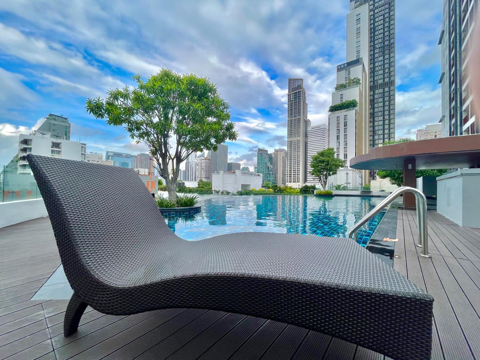 Cozy Studio Walk To Bts Free Wi-Fi Great Location Bangkok Buitenkant foto
