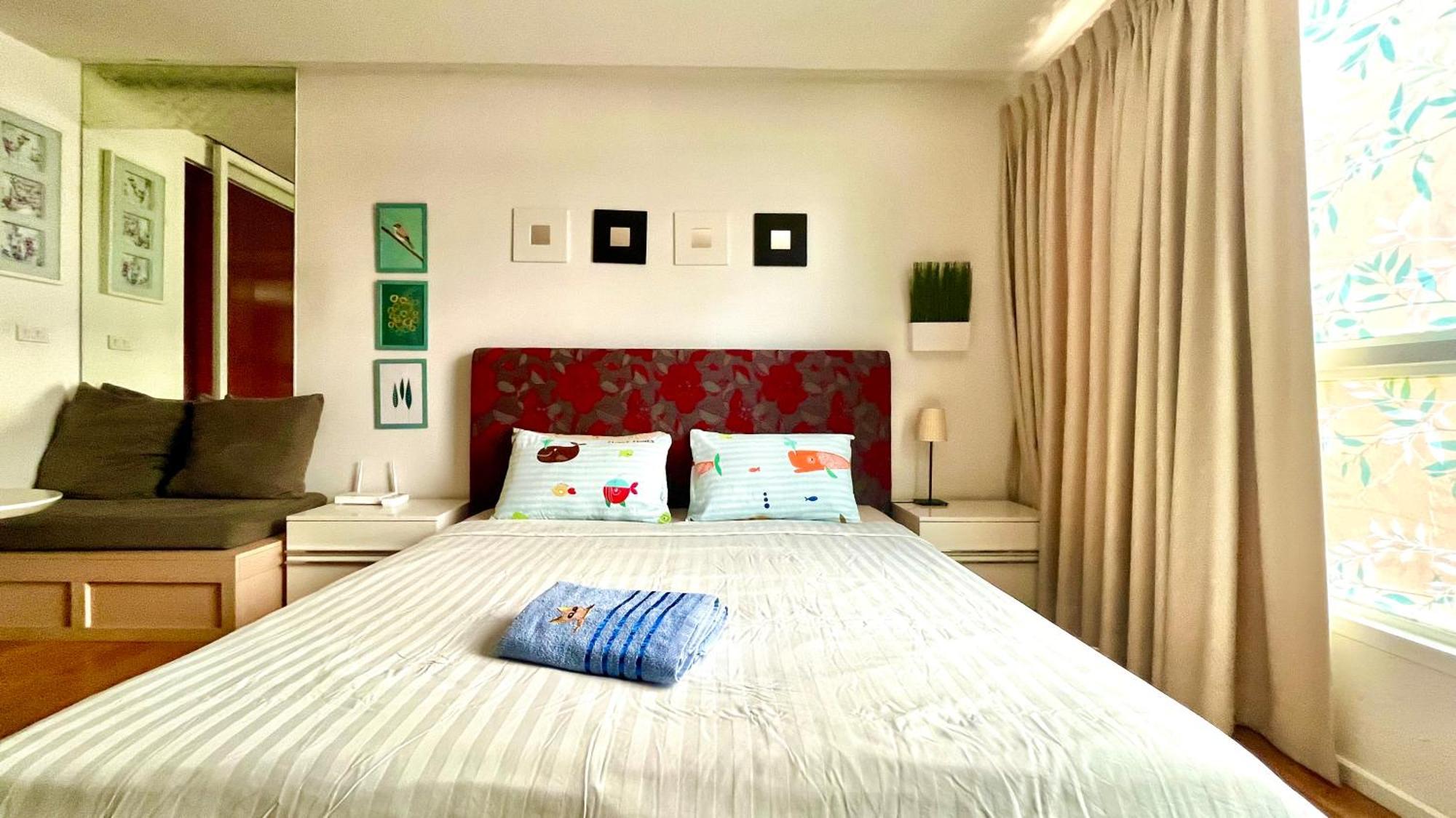 Cozy Studio Walk To Bts Free Wi-Fi Great Location Bangkok Buitenkant foto