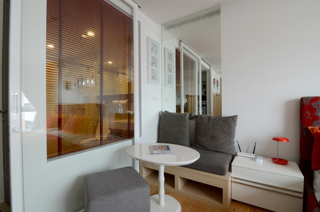 Cozy Studio Walk To Bts Free Wi-Fi Great Location Bangkok Buitenkant foto